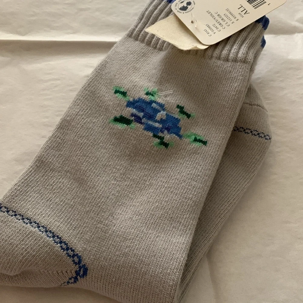 Free people needlepoint print socks new with tags